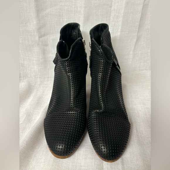 Rag & Bone New York Made in Italy Margot dual side zip heeled booties SZ 40/9.5 - Picture 2 of 7